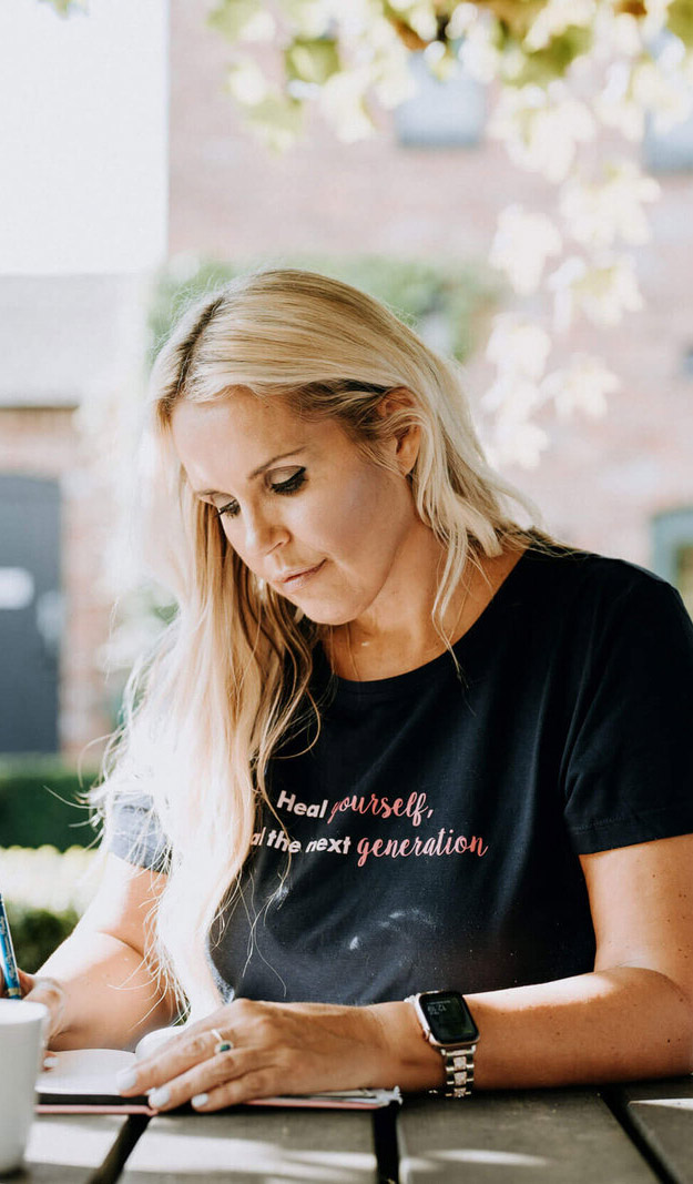 6924726a37de762045db91f6